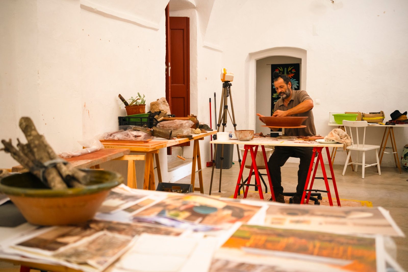 Filipe Feijão in the Córtex Frontal studio